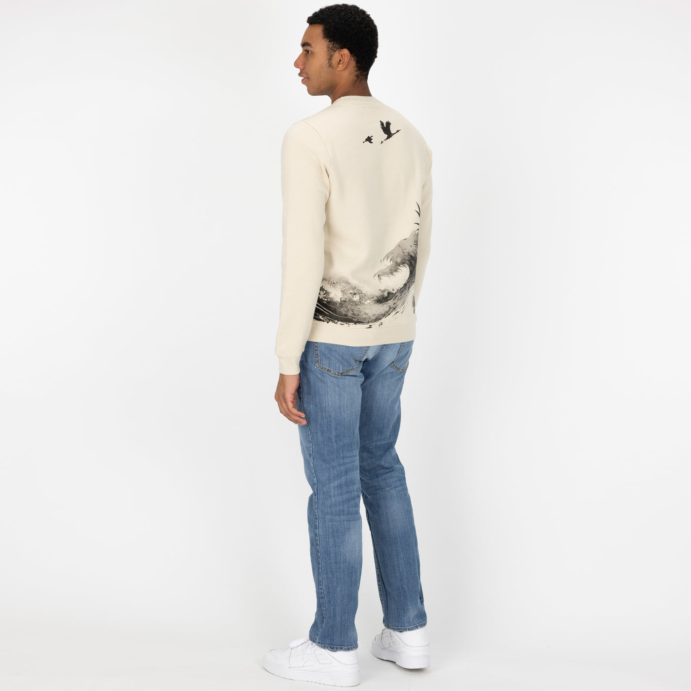 Graphic Wraparound Crewneck Pullover Sweatshirt - Oatmeal / Asian