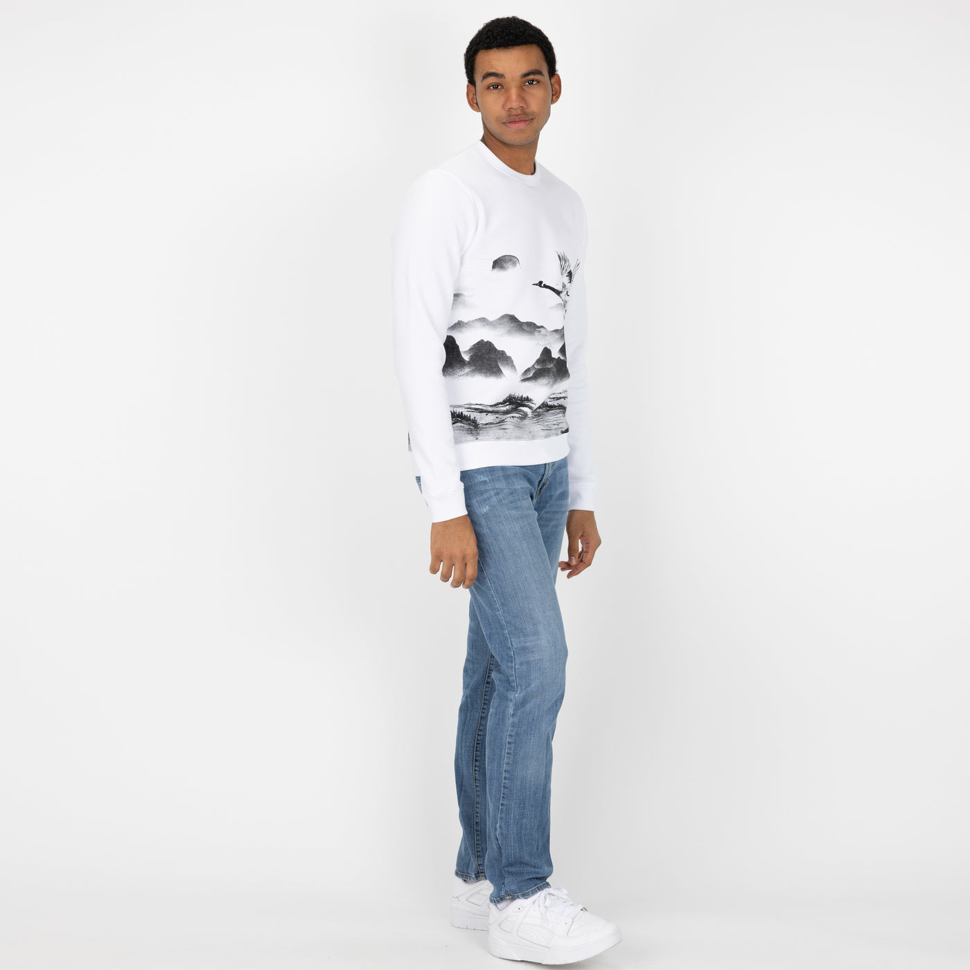 Graphic Wraparound Crewneck Pullover Sweatshirt - White / Kanji Good Luck